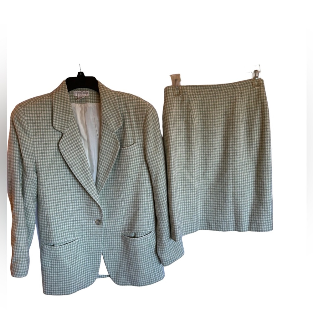 Ann Taylor Studio Vintage Women’s Green/Cream Wool‎ Blend Skirt Set Size 6
